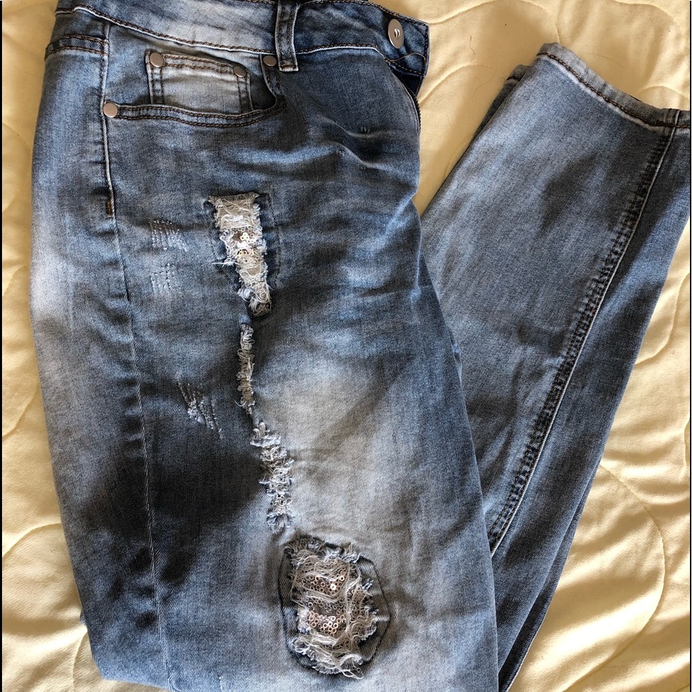 JW Women’s Size 10 Sequins and Distressed Jean.